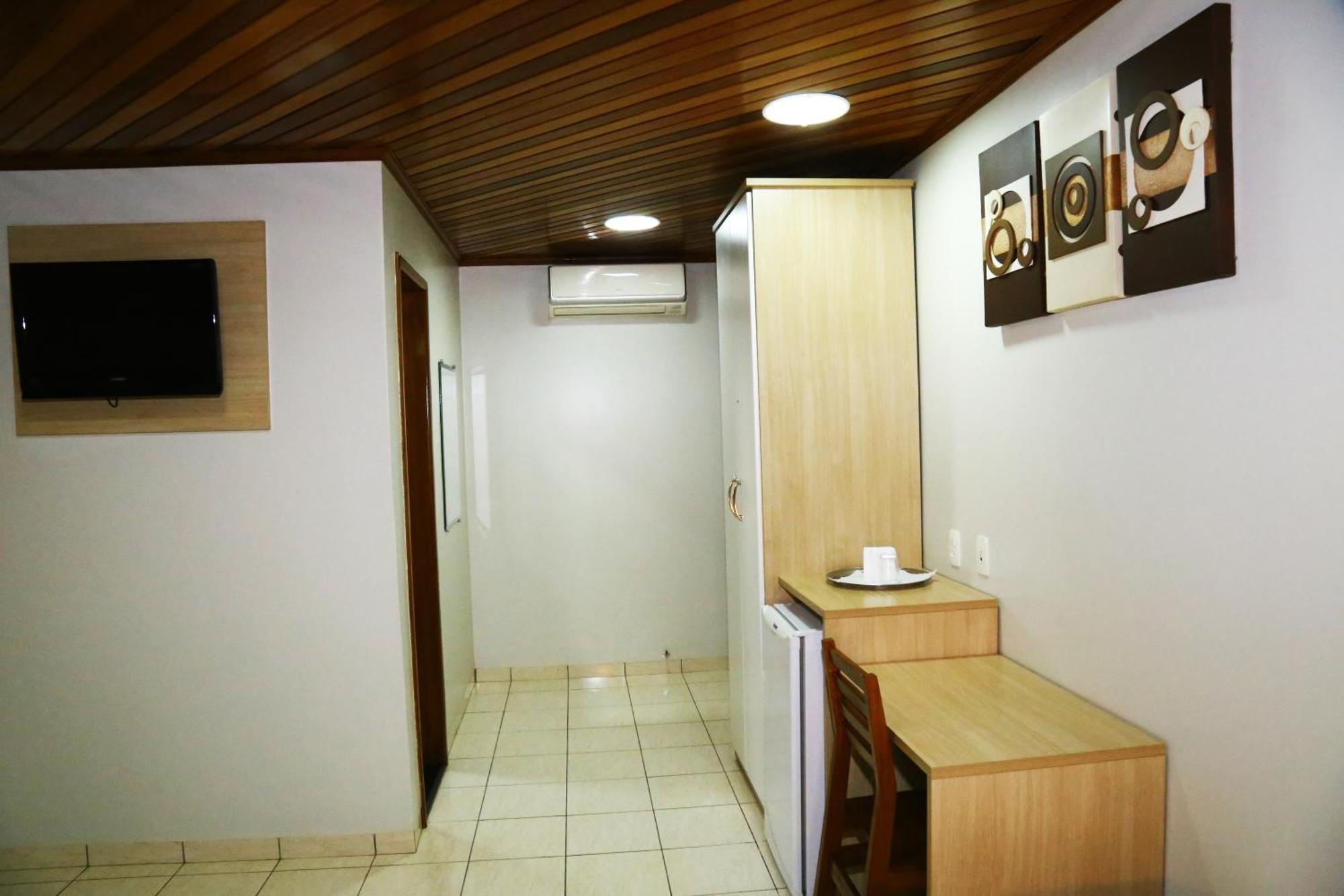 Swamy Hotel Cruzeiro do Sul  Esterno foto