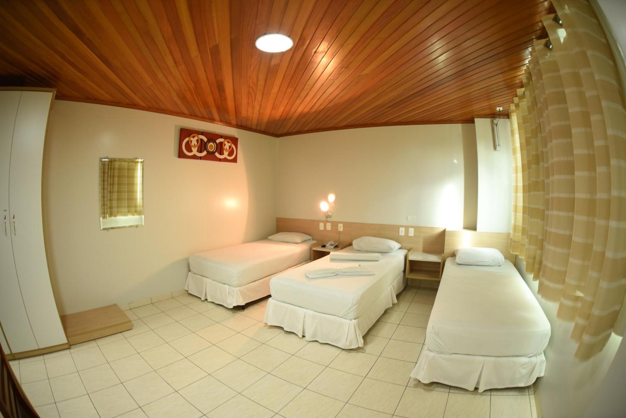 Swamy Hotel Cruzeiro do Sul  Esterno foto