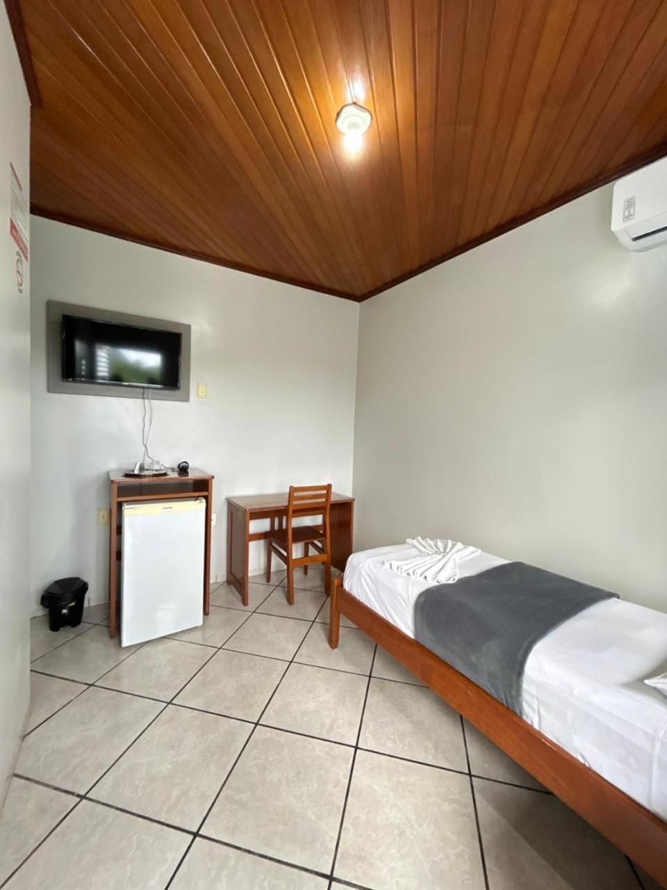 Swamy Hotel Cruzeiro do Sul  Camera foto